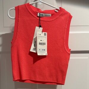 ZARA NWT women’s crop top. Gorgeous Pink knit top